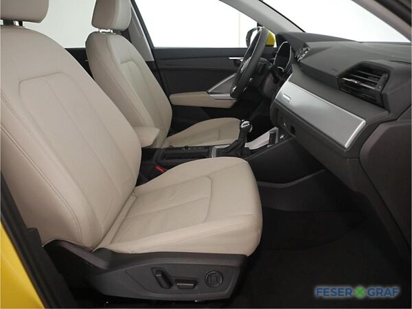 Audi Q3 S line 45 TFSI quattro S tronic PDC ACC Navi bild 4
