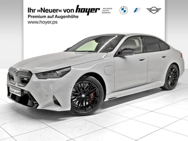 BMW M5 M Drivers Package Comfort Paket Driving Assistant uvm. bild 1