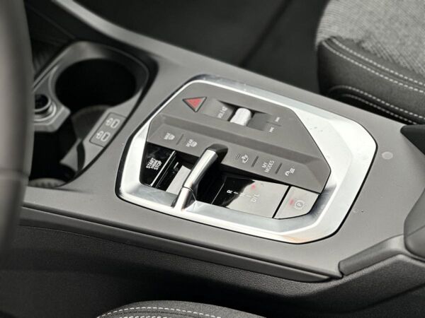 BMW 120 DAB LED Komfortzg. Parkassistent Klimaaut. bild 5