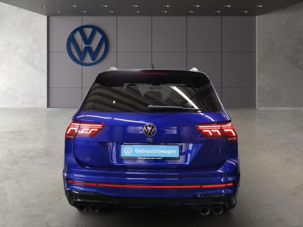 Volkswagen Tiguan 2.0 TSI DSG 4M. Akrapovic Harman Kardon Black Style Pano Navi FrontAssist IQ.Light DAB+ bild 5