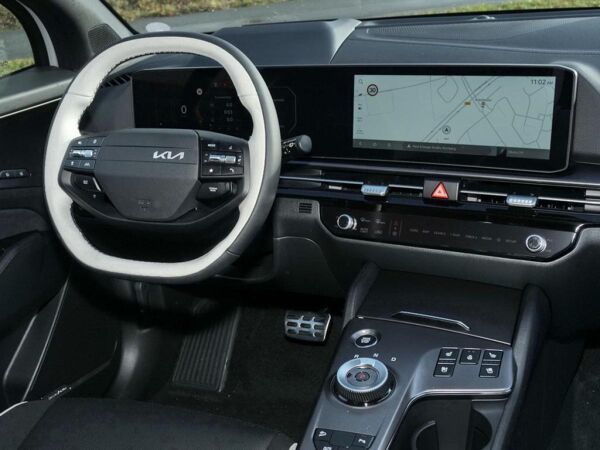 Kia Sportage 1.6T HEV AWD SD GT Line DRIVE SOUND bild 3