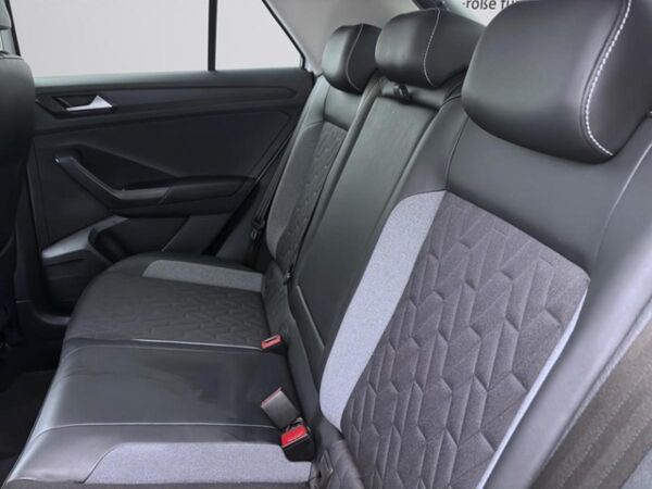 Volkswagen T-Roc 1.0 TSI - GOAL 💥Top-Deal 💥NAVI KLIMA SHZG LED LM16 💥Top-Deal💥 bild 6