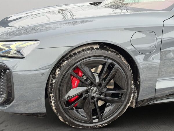 Audi RS e-tron GT +MASSAGE+HEAD-UP bild 7