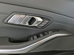 BMW M3 Competition Lim ++SOFORT VERFÜGBAR++TOPDEAL bild 6
