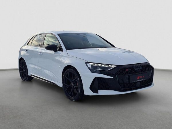 Audi RS3 Sportback quattro HUD Virtual Kamera bild 4