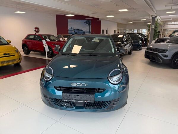 Fiat 600 Hybrid Business Edition 1.2 T3 Verfügbar in 2 Farben Abholung Mannheim bild 4