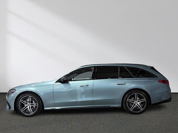 Mercedes-Benz E 200 d T AMG Digital-Light Distronic Pano AHK bild 3