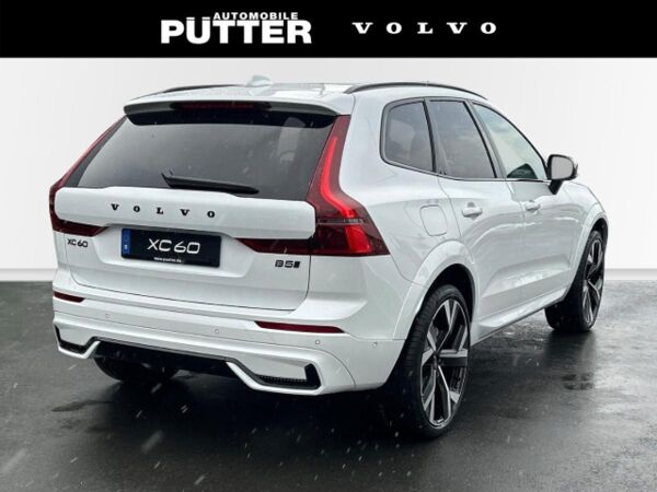 Volvo XC60 B5 Benzin AWD Ultra Black Edition *keine 0,5%* bild 2