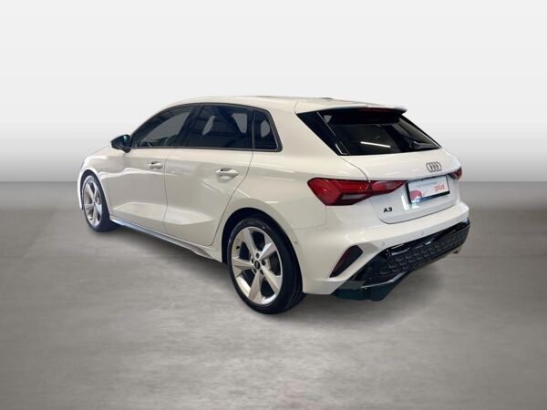 Audi A3 Sportback 35 TFSI S tronic S line ACC AUT HUD bild 3