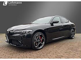 Alfa Romeo Giulia 2.0Turbo Q4 Veloce +HARMAN/KARDON+PANORAMADACH+ Alfa Romeo Giulia 2.0Turbo Q4 Veloce +HARMAN/KARDON+PANORAMADACH+