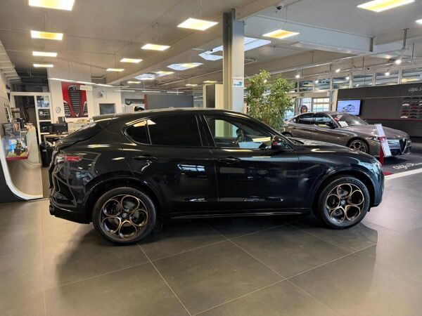 Alfa Romeo Stelvio 2.0 Turbo 16V Q4 AT INTENSA Abholung Mannheim bild 4