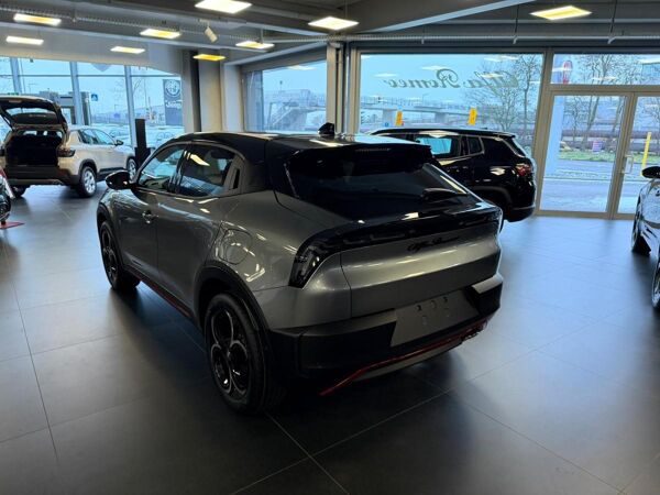 Alfa Romeo Junior Speciale 1.2 VGT 48V-Hybrid DCT in 6 Varianten  Verfügbar Abholung Mannheim bild 3