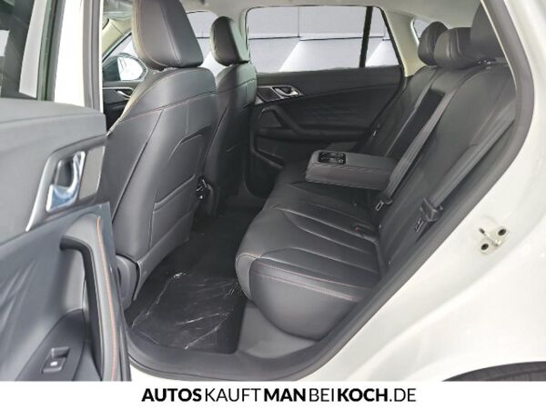 MG HS HEV+ LUX MY25 SHZ NAV 360 Black bild 3