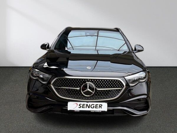 Mercedes-Benz E 220 d T AMG Digital-Light Distronic Burmester bild 4