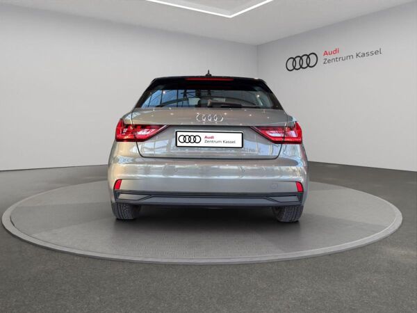 Audi A1 Sportback 25 TFSI S line LED CarPlay PDC 17" bild 7
