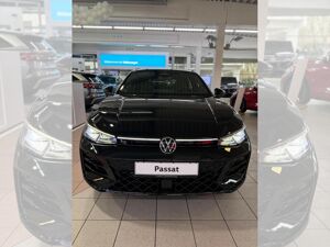 Volkswagen Passat R-Line Hybrid SOFORT VERFÜGBAR!!! bild 3