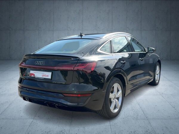 Audi Q8 e-tron Sportback S line 55 qu. Luft PANO HUD bild 6