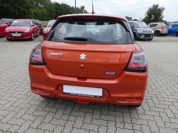 Suzuki Swift 1.2 Dualjet HYBRID Club- Inkl. Allwetterreifen/Fracht- Standort Hamburg bild 7
