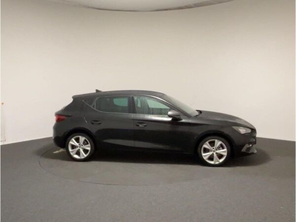 Seat Leon 1.5 TSI DSG FR LED Navi RFK Sitzh Klimaaut. bild 6
