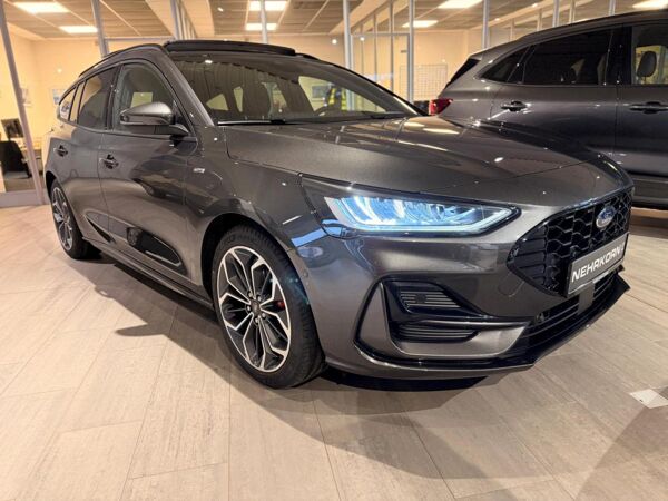 Ford Focus Turnier ST-Line X ❗️SOFORT VERFÜGBAR❗️Winter-P., Pano-Dach, Fahrerassistenz-P. bild 2