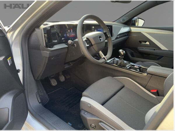 Opel Astra Limousine🔥inkl. Tech Paket 🔥 inkl. Komfort Paket 🔥1x letztes Fahrzeug! bild 6