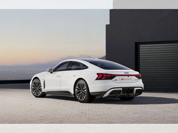 Audi e-tron GT RS  Performance 620 kW bild 3