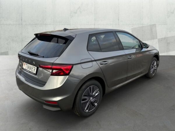 Skoda Fabia 1,0 TSI DSG Tour AHK*ASIST*INFOT*WINTER bild 4