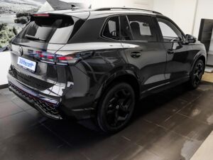 Volkswagen Tiguan R-Line 2.0 TDI 4M DSG AHK Navi Kamera IQ.Light bild 5