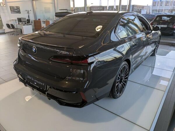 BMW 740 740d xDrive M Sportpaket bild 5