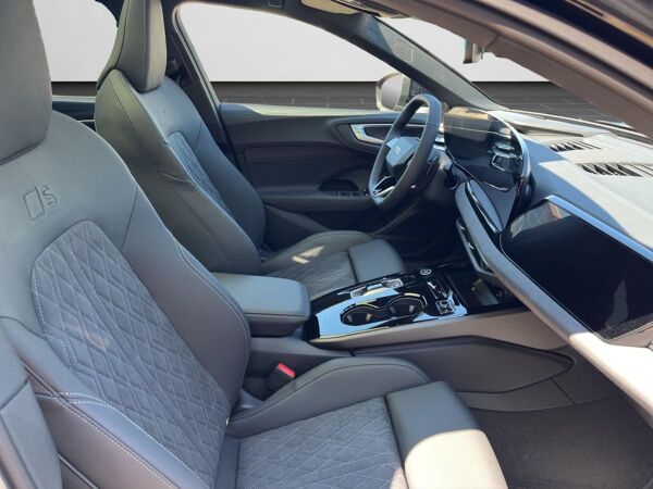 Audi A5 Limousine e-hybrid quattro S tronic bild 6