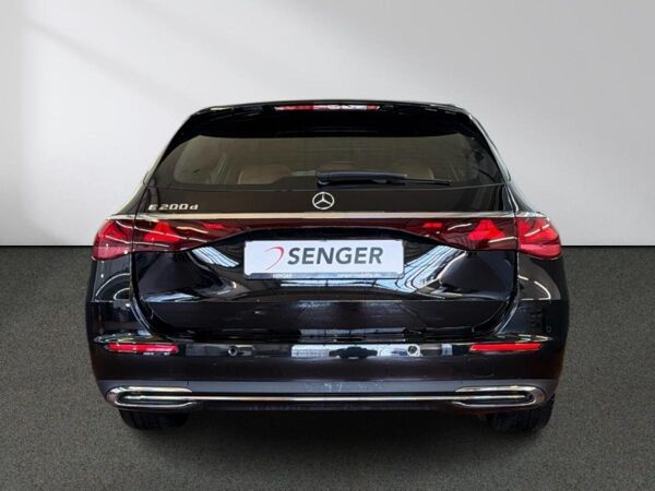 Mercedes-Benz E 200 d T Avantgarde Panorama Digital-Light AHK bild 5