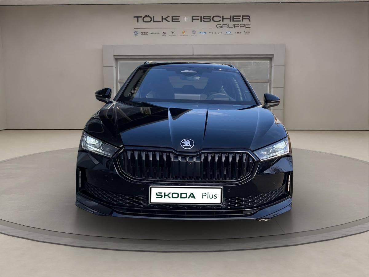 Skoda Superb Combi Sportline SOFORT VERFÜGBAR! Navi DCC PANO AHK eHeck bild 3