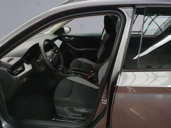 Skoda Kamiq Tour 1.0 TSI DSG LED DAB SHZ RFK PDC PDC bild 5