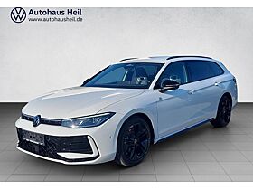 Volkswagen Passat R-Line 2.0 TDI DSG *BlackStyle*IQ-Light* Volkswagen Passat R-Line 2.0 TDI DSG *BlackStyle*IQ-Light*