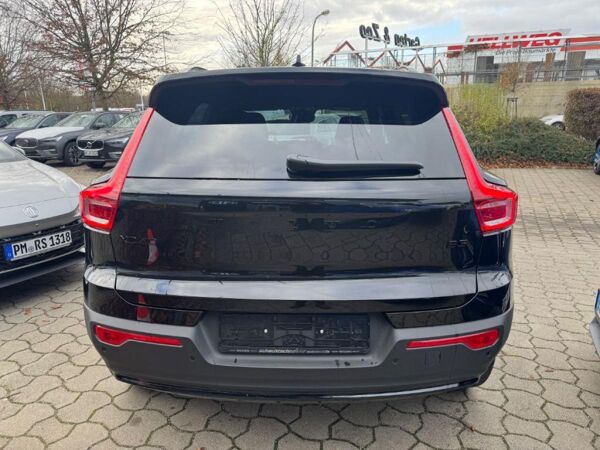 Volvo XC40 B3 B DKG Plus Black Edition. bild 5
