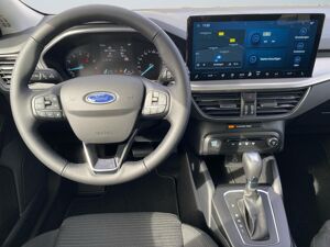 Ford Focus mit Fahrerassistenz und Easy-Paket,Panorama Dach bild 7