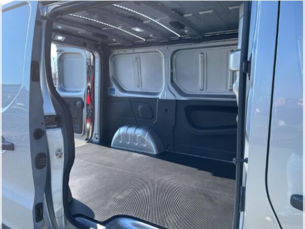 Renault Trafic Kastenwagen L1H1 dCi130 Komfort bild 5