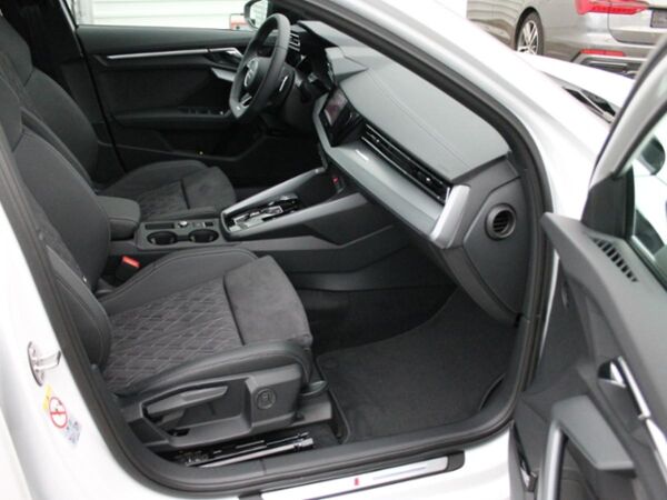 Audi A3 Sportback S line TFSI S tronic LED ALU bild 2