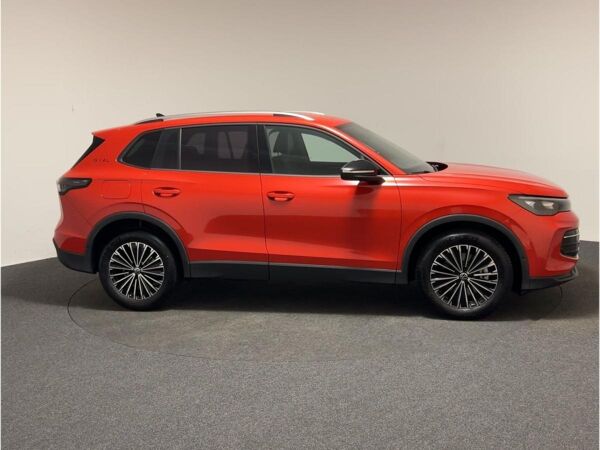 Volkswagen Tiguan 2.0 TDI DSG Goal CarPlay Matrix ACC AHK bild 5