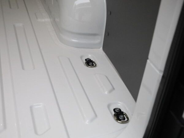 Volkswagen Crafter 35 Kasten 2,0 l mittellang Hochdach AHK starr bild 7