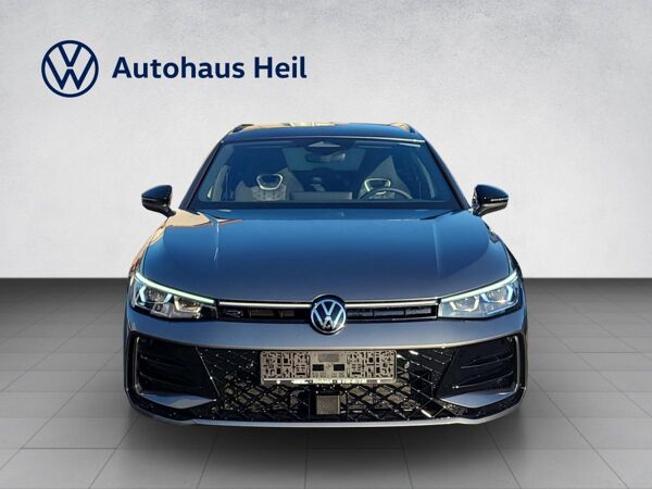 Volkswagen Passat R-Line 2.0 TDI DSG *BlackStyle*IQ-Light* bild 2