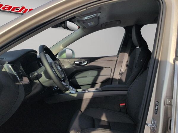 Volvo XC60 T6 AWD Plus Bright+Allwetter+Licht-Pak. bild 5
