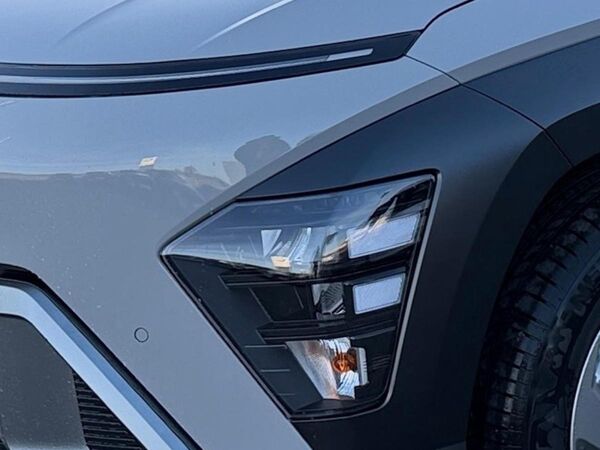 Hyundai KONA 150 PS Automatik/Trend/Elektr. Heckklappe/GEWERBE bild 5