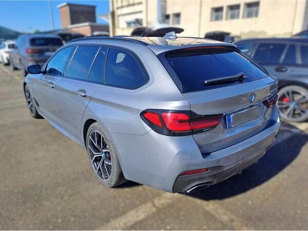 BMW 530 e Touring M-Sport Pro 19 HuD Sitzklima 360°-KAMERA bild 2