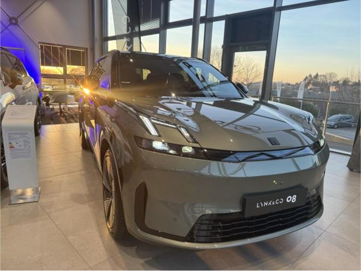 LYNK & Co 08 Lynk & Co 08 More/ 0,00 % Finanzierung/Massage/ACC/LED-MATRIX/MASSAGE bild