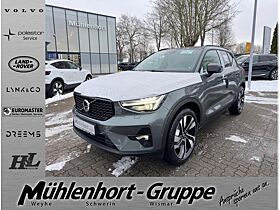 Volvo XC40 B4 DKG ULTRA DARK - Inklusive Anhängerkupplung! - Standheizung - Sofort lieferbar! Volvo XC40 B4 DKG ULTRA DARK - Inklusive Anhängerkupplung! - Standheizung - Sofort lieferbar!