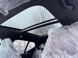 Volvo XC40 B4 DKG ULTRA DARK - Inklusive Anhängerkupplung! - Standheizung - Sofort lieferbar! bild 3
