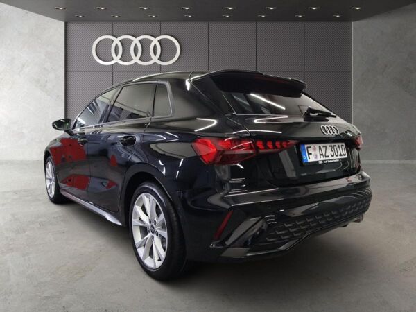 Audi A3 Sportback 35 TFSI S tronic S line LED ACC DAB bild 4