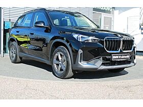 BMW X1 sDrive18i *PREMIUM PAKET UND AHK *Sofort Verfügbar** BMW X1 sDrive18i *PREMIUM PAKET UND AHK *Sofort Verfügbar**