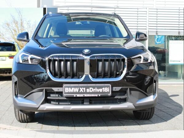 BMW X1 sDrive18i *PREMIUM PAKET UND AHK *Sofort Verfügbar** bild 2